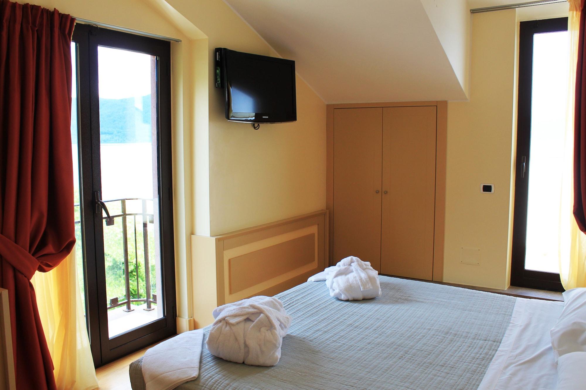 Relais Sans Soucis & 4* Ronciglione (Viterbo)